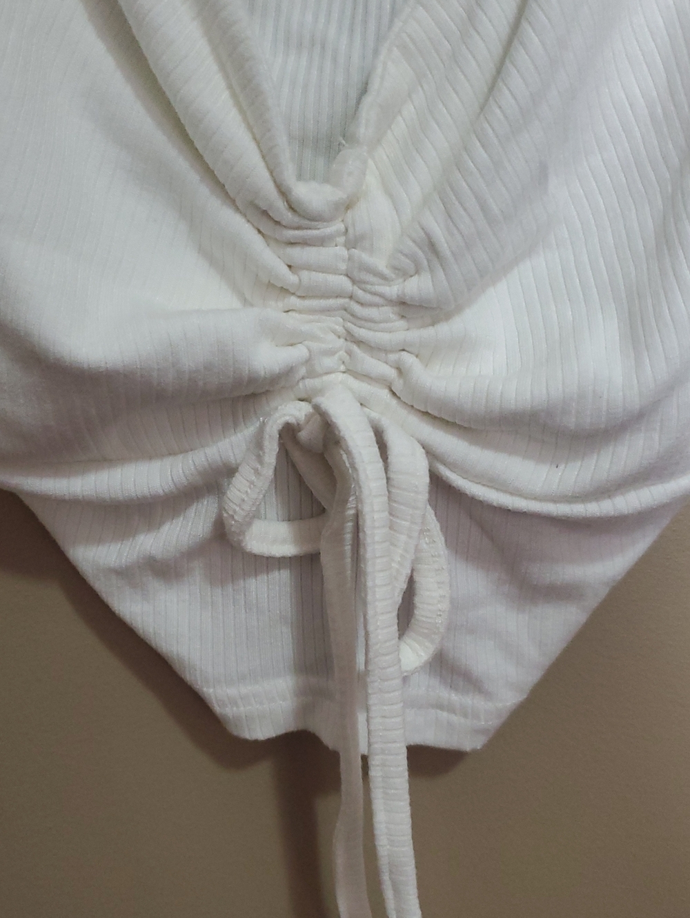 SHEIN White Ribbed Ruched Drawstring Crop Cami Size Small - Picture 3 of 4